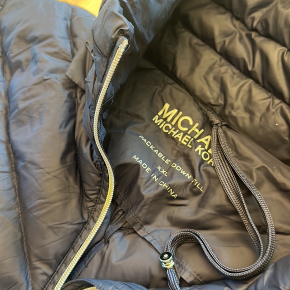 <3 Michael Michael Kors | Down Jacket - Picture 7 of 12